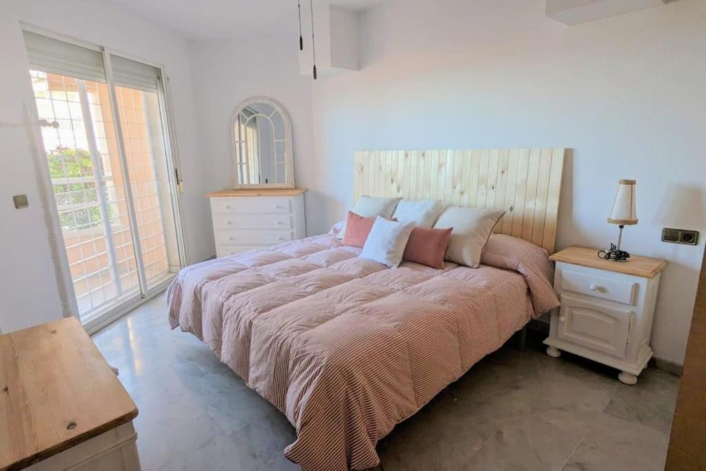 Apartamento En Primera Linea De Playa, Frente Al Puerto De Aguadulce Агуадулсе Екстериор снимка